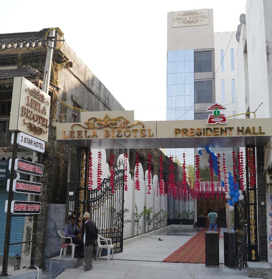 Leela Bizotel Junagadh Esterno foto